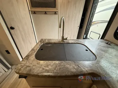 2022 Coachmen RV Spirit Ultra Lite photo 16