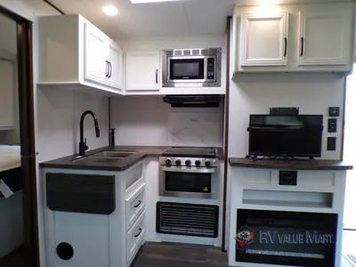 2022 Dutchmen RV Atlas photo 18