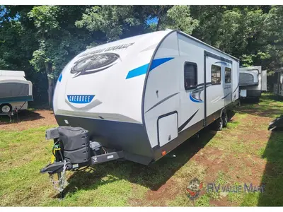 2021 Forest River RV Cherokee Alpha Wolf photo 3