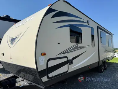 2017 Keystone RV Outback Ultra Lite photo 3