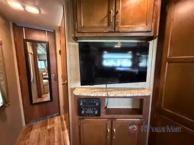 2017 Keystone RV Outback Ultra Lite photo 13