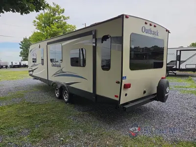 2017 Keystone RV Outback Ultra Lite photo 6