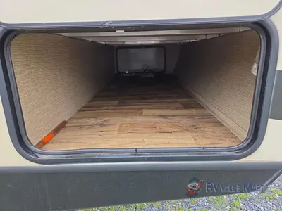 2017 Keystone RV Outback Ultra Lite photo 11