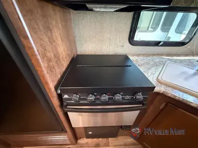2017 Keystone RV Outback Ultra Lite photo 15