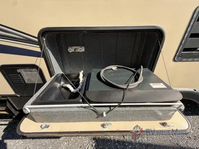2017 Keystone RV Outback Ultra Lite photo 8