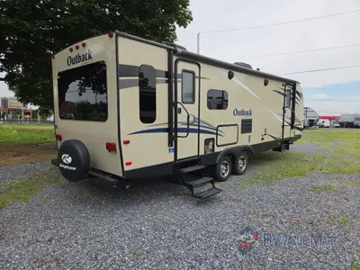 2017 Keystone RV Outback Ultra Lite photo 8