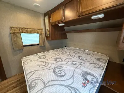 2017 Keystone RV Outback Ultra Lite photo 21