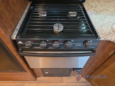 2017 Keystone RV Outback Ultra Lite photo 20
