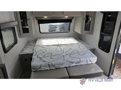 2025 Coachmen RV Apex Ultra-Lite photo 10