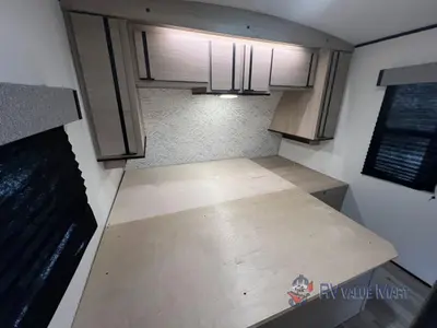 2022 Cruiser Radiance Ultra Lite photo 26