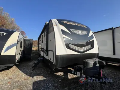 Used 2022 Cruiser Radiance Ultra Lite 28QD