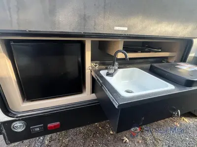 2022 Cruiser Radiance Ultra Lite photo 11