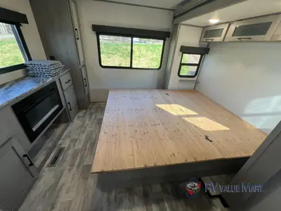 2022 Dutchmen RV Kodiak Ultimate photo 35