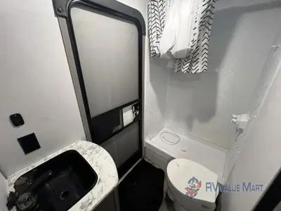 2024 Dutchmen RV Coleman Lantern photo 31