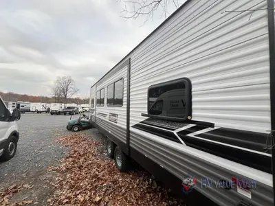 2024 Dutchmen RV Coleman Lantern photo 11