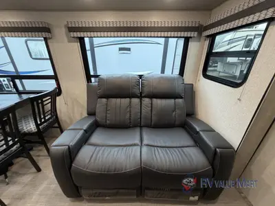 2022 KZ Connect photo 10