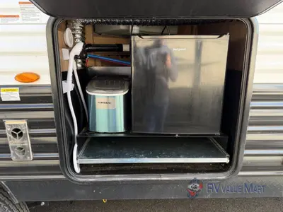 2024 Forest River RV Cherokee Grey Wolf photo 8