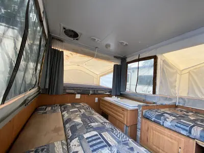 2006 Forest River RV Rockwood Premier photo 12