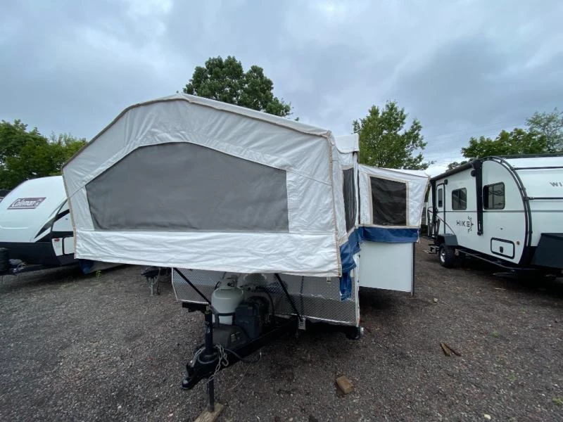 2006 Forest River RV Rockwood Premier exterior