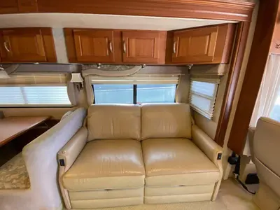 2006 Winnebago Vectra photo 27