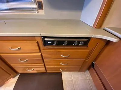2006 Winnebago Vectra photo 25