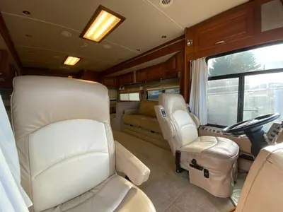 2006 Winnebago Vectra photo 12
