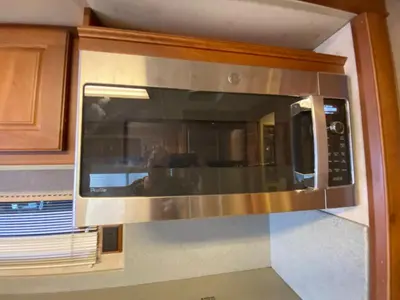 2006 Winnebago Vectra photo 20