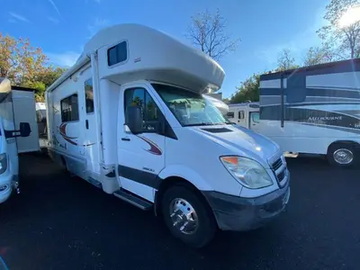2008 Winnebago View photo 9