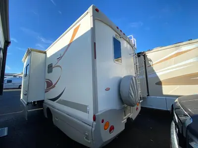 2008 Winnebago View photo 7
