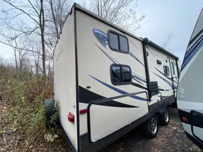 2014 CrossRoads RV Sunset Trail Super Lite photo 7
