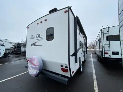 2015 Forest River RV Flagstaff Micro Lite photo 8