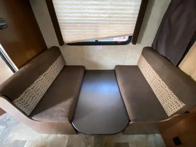2016 Jayco Jay Feather 7 photo 19