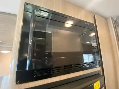 2016 Renegade Villagio photo 29