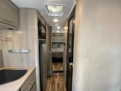 2016 Renegade Villagio photo 15