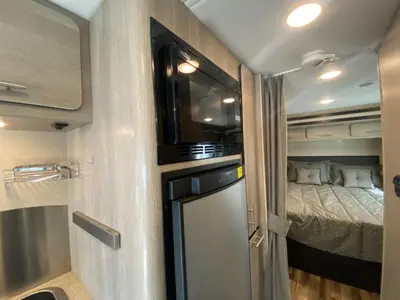 2016 Renegade Villagio photo 24