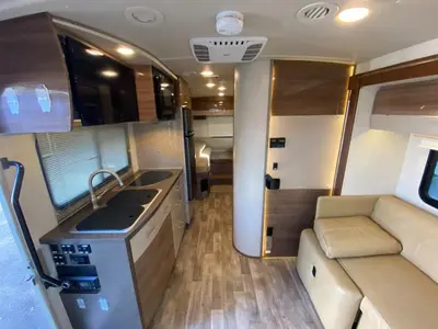 2016 Winnebago View photo 12
