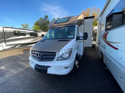 2016 Winnebago View photo 4