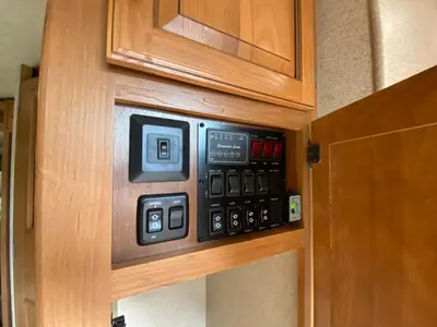 2017 CrossRoads RV Sunset Trail Grand Reserve photo 29