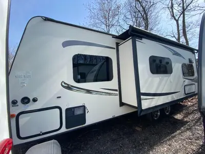 2017 Forest River RV Flagstaff Micro Lite photo 5