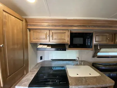 2017 Forest River RV Flagstaff Micro Lite photo 26