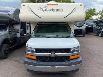 2018 Coachmen RV Freelander photo 3