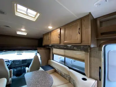 2018 Coachmen RV Freelander photo 38