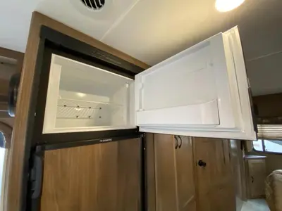 2018 Coachmen RV Freelander photo 26