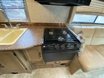 2018 Coachmen RV Freelander photo 23
