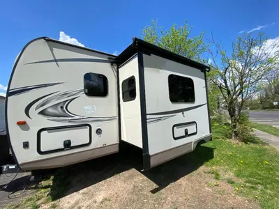 2018 Forest River RV Flagstaff Super Lite photo 5