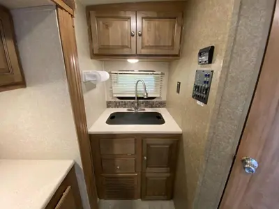 2018 Forest River RV Flagstaff Super Lite photo 30