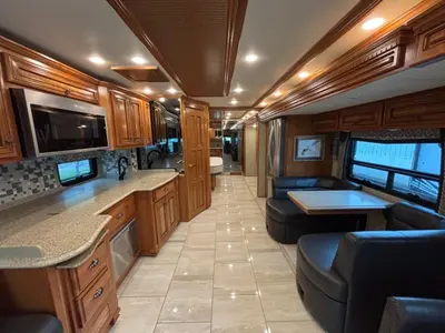 2018 Newmar Dutch Star photo 39