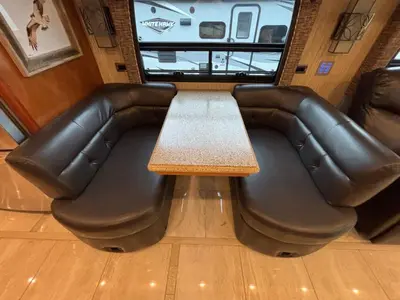2018 Newmar Dutch Star photo 48