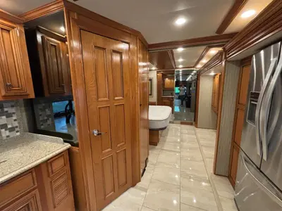 2018 Newmar Dutch Star photo 50