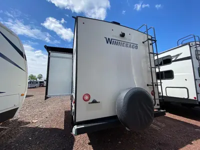 2018 Winnebago Industries Towables Micro Minnie photo 8